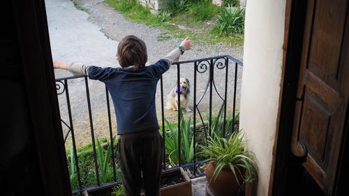 th_2020.26.2 esperando jugar s_f.jpg